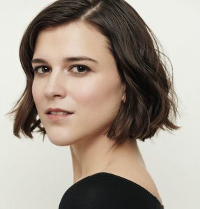 Alexandra Socha – Glinda